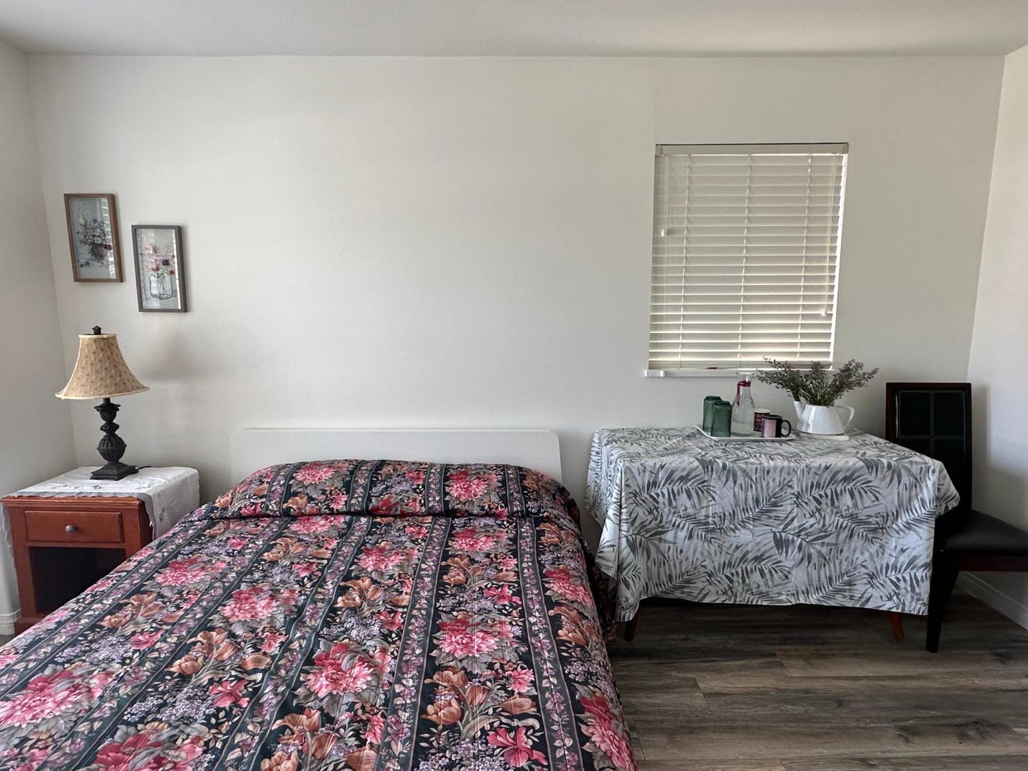 Beautiful Home In Burnaby Ngoại thất bức ảnh
