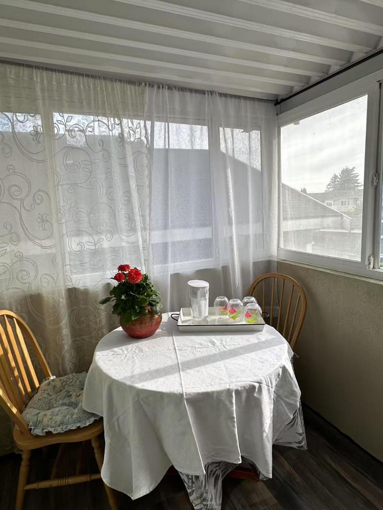 Beautiful Home In Burnaby Ngoại thất bức ảnh